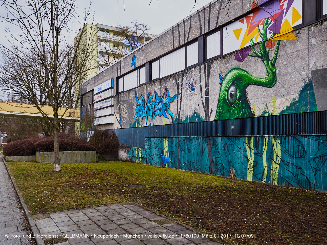 01.03.2017 - die Abrissbaustelle Quiddezentrum in Neuperlach